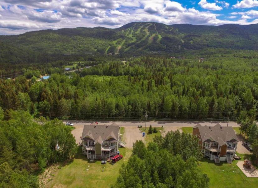 Condo Mont-Édouard 2 LʼAnse-Saint-Jean Esterno foto